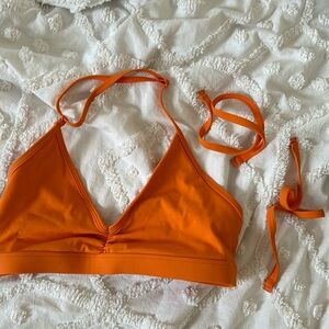AUROLA sports bra